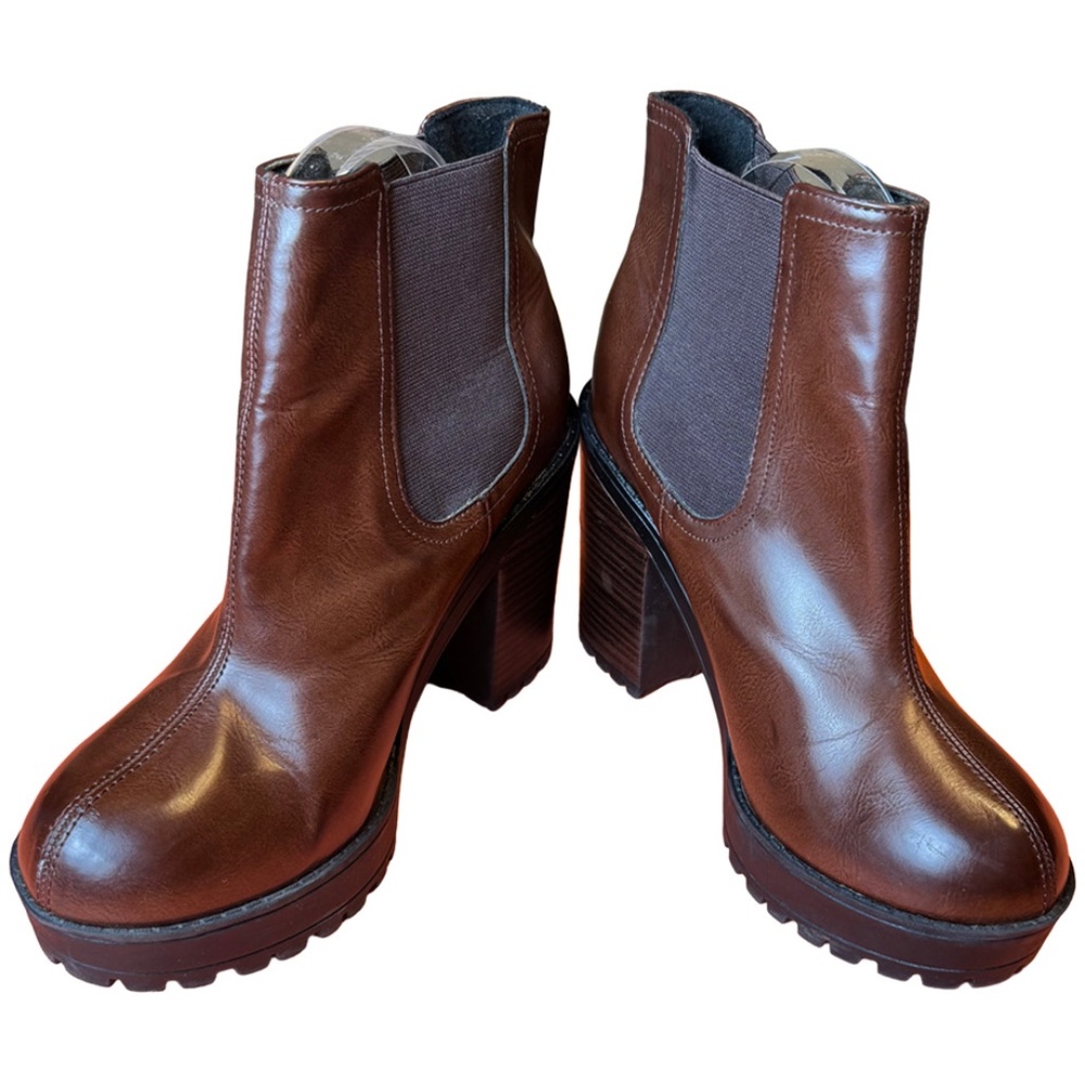 Divided Bootie NWOB - Picture 5 of 7